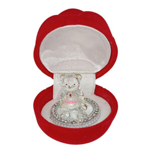 Lasinalle ruusurasiassa*