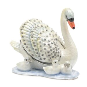 Emali/kultarasia Joutsen ja poikaset