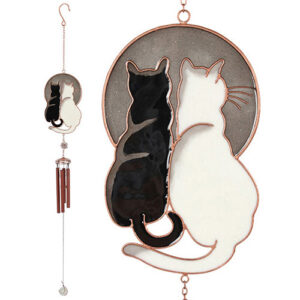 Rakastuneet kissat -tuulikello